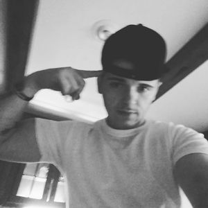 Meet your Posher, Justin